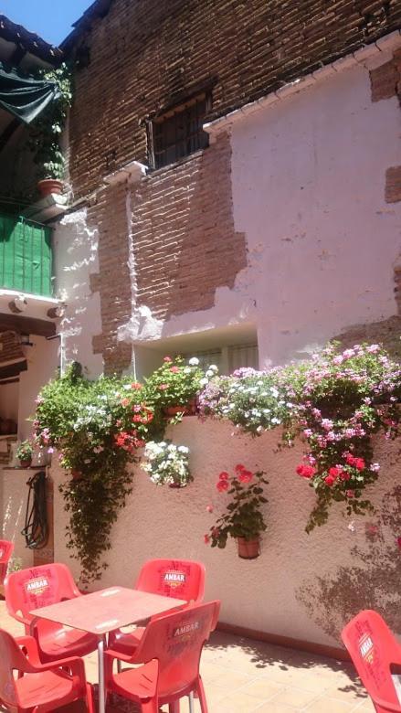 Hostal El Centro Huesca Exteriér fotografie